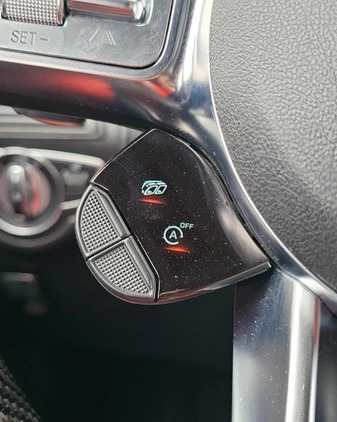 Mercedes-Benz GLC cena 319666 przebieg: 88000, rok produkcji 2019 z Barczewo małe 781